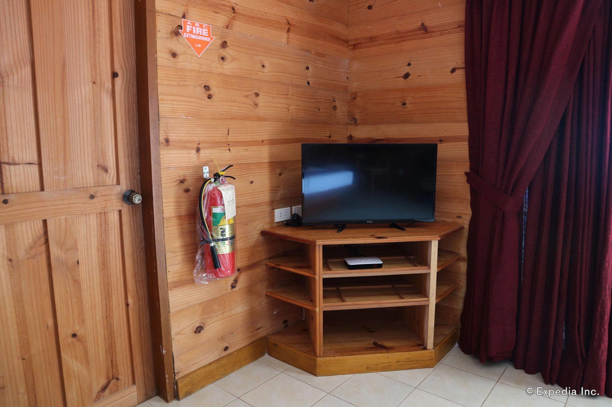 Antulang Beach Resort Siaton Екстериор снимка