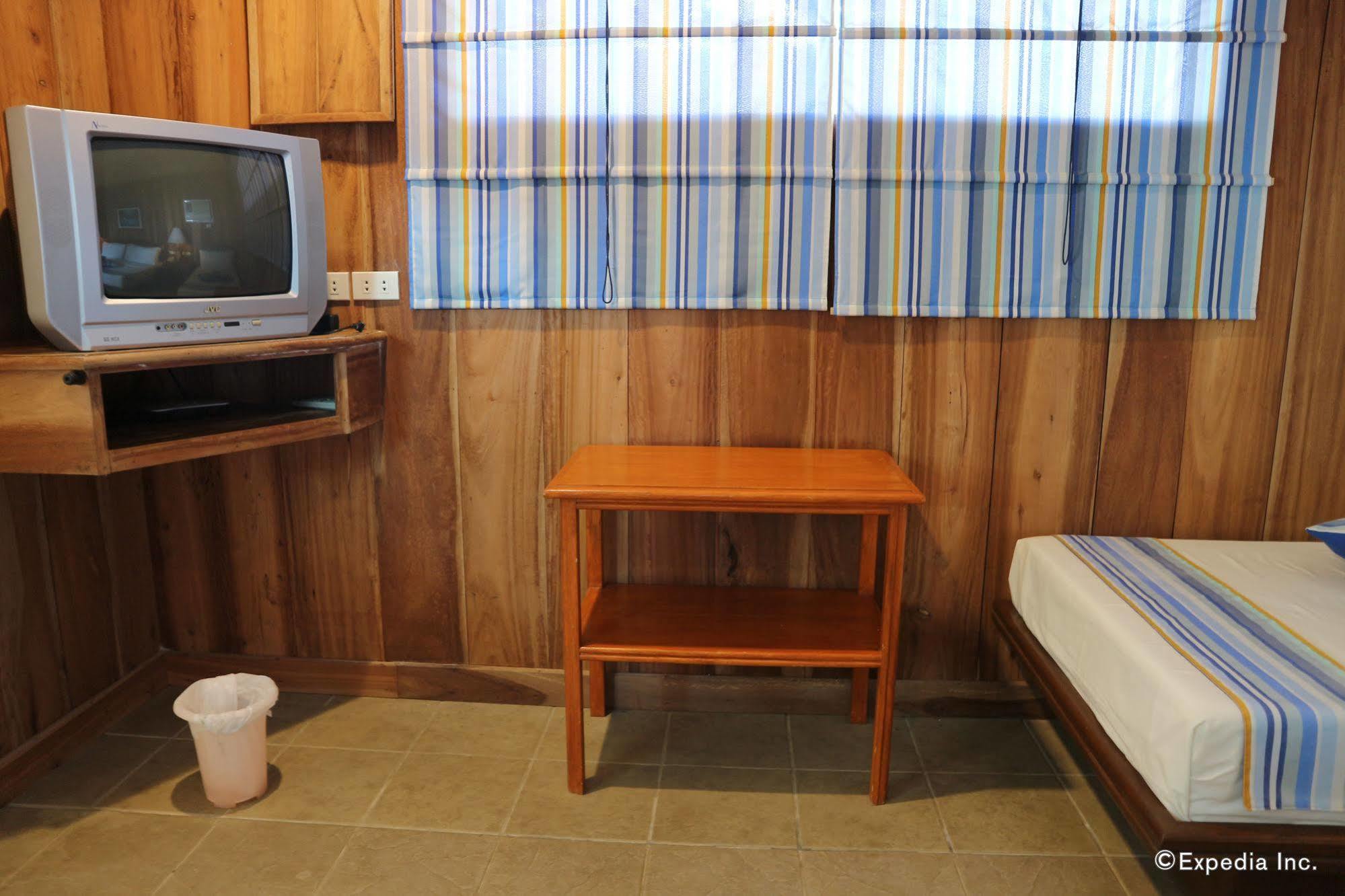 Antulang Beach Resort Siaton Екстериор снимка